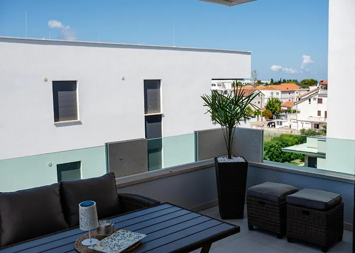 Апартаменты Apartment Zadar Beach *